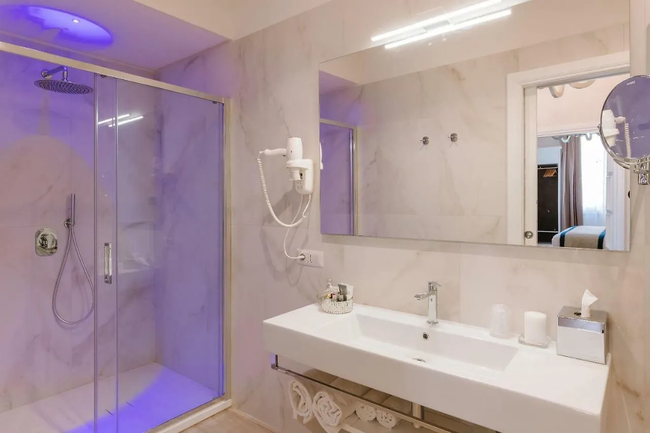 Rhea Silvia Luxury Navona Hotel Rome Guest house
